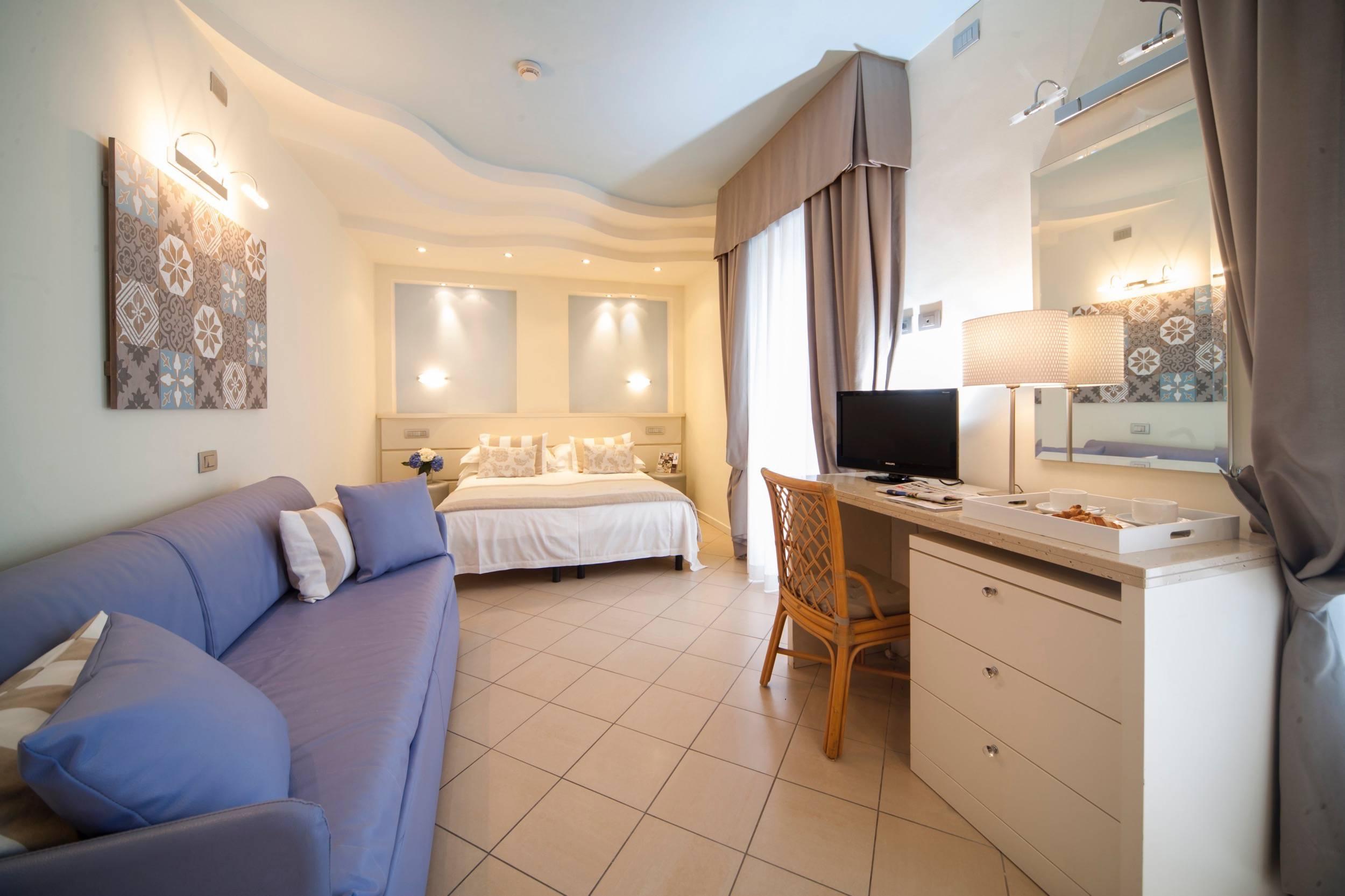 Hotel Mon Cheri Riccione Exterior photo
